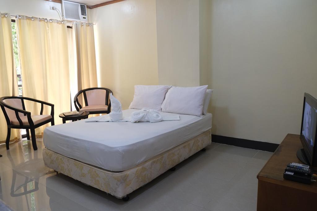 Southpole Pension House Cebu Екстериор снимка