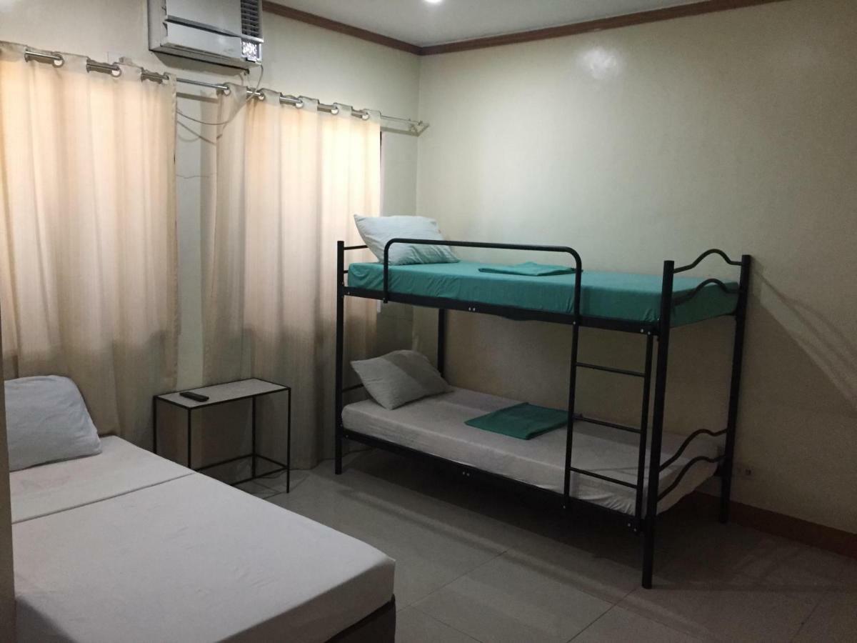 Southpole Pension House Cebu Екстериор снимка